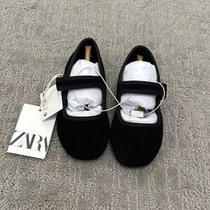 Zara Toddlers Black Shoes